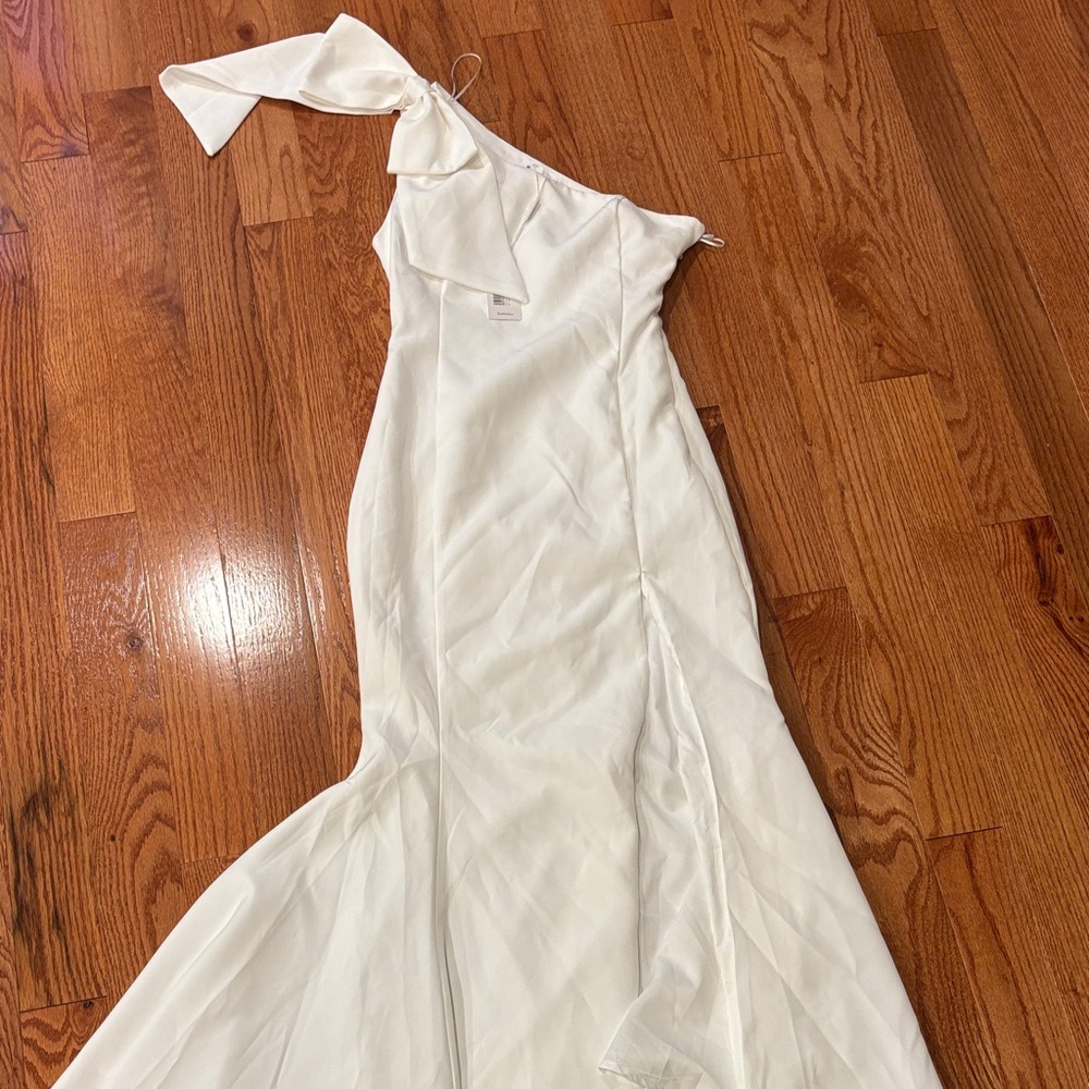 Petal & Pup Ivory One-Shoulder Dress